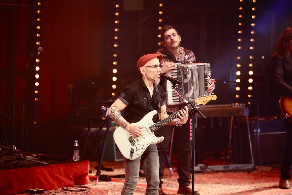 Fotos El Alfredo Kraus, hasta la bandera para ver a Fito & Fitipaldis